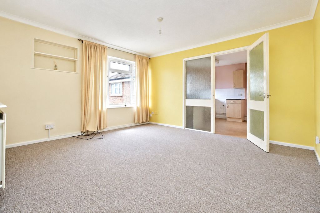 Property photo 3 of 6 Picture No. 01
