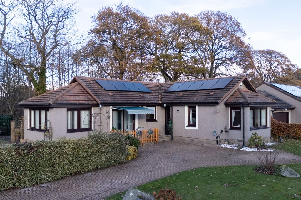 Property photo 1 of 26