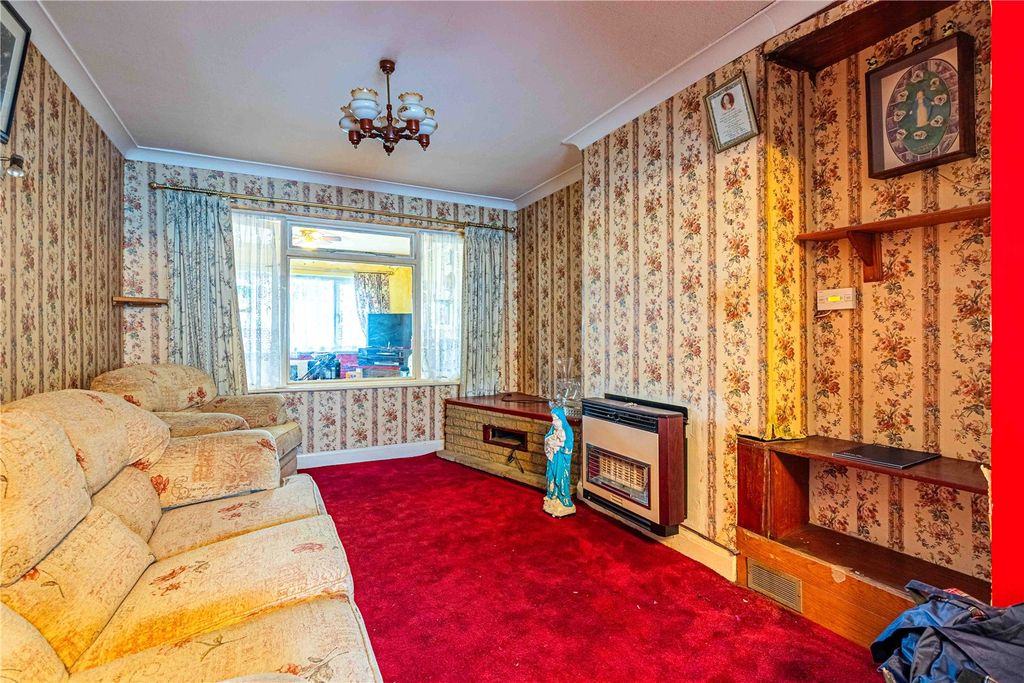 Property photo 3 of 19 Picture No. 09