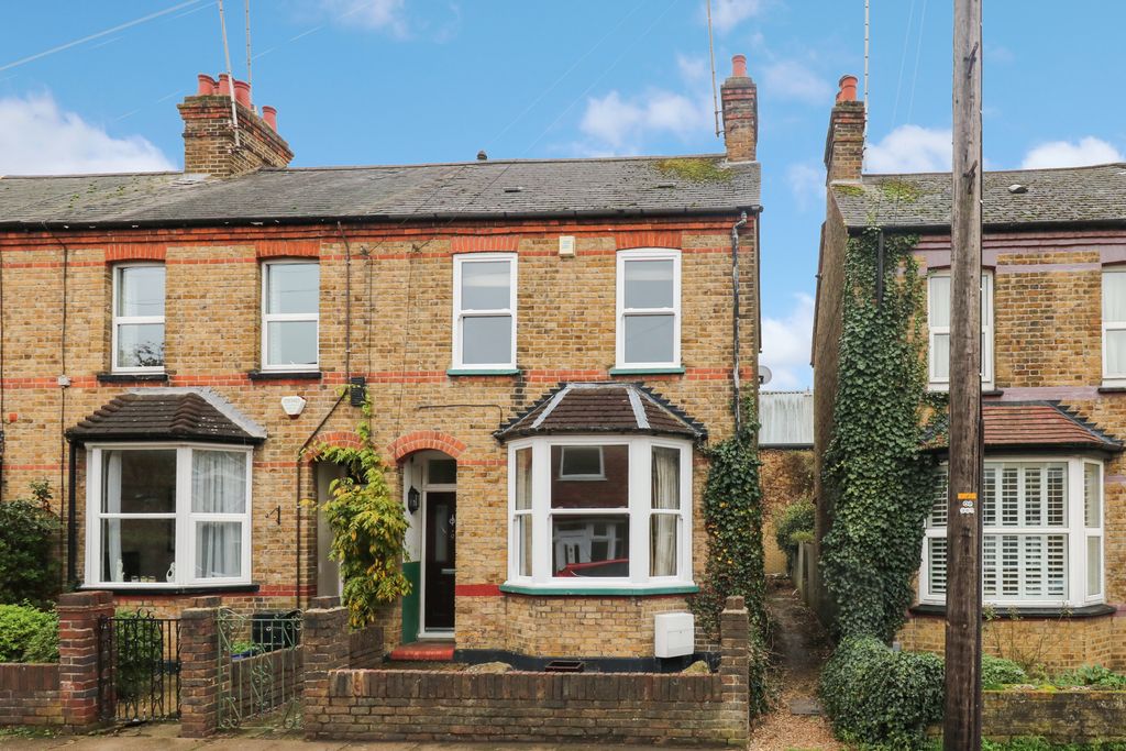 Property photo 1 of 11