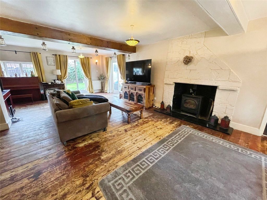 Property photo 2 of 20 Picture No. 07