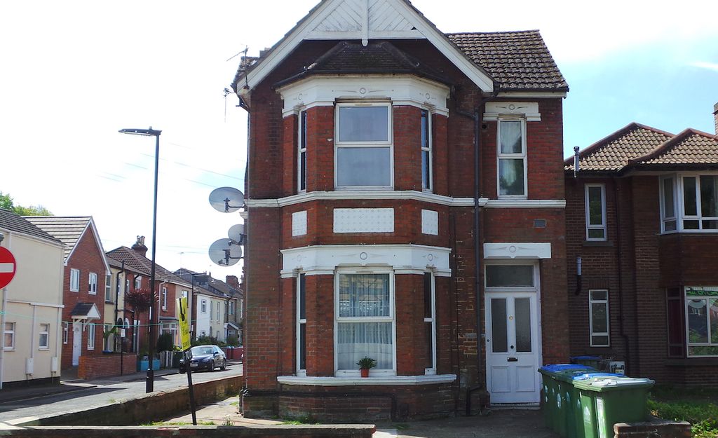 Property photo 1 of 5 Exterior