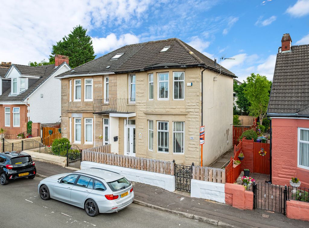 Property photo 1 of 33