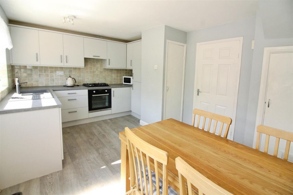 Property photo 2 of 14 Kitchen/Diner
