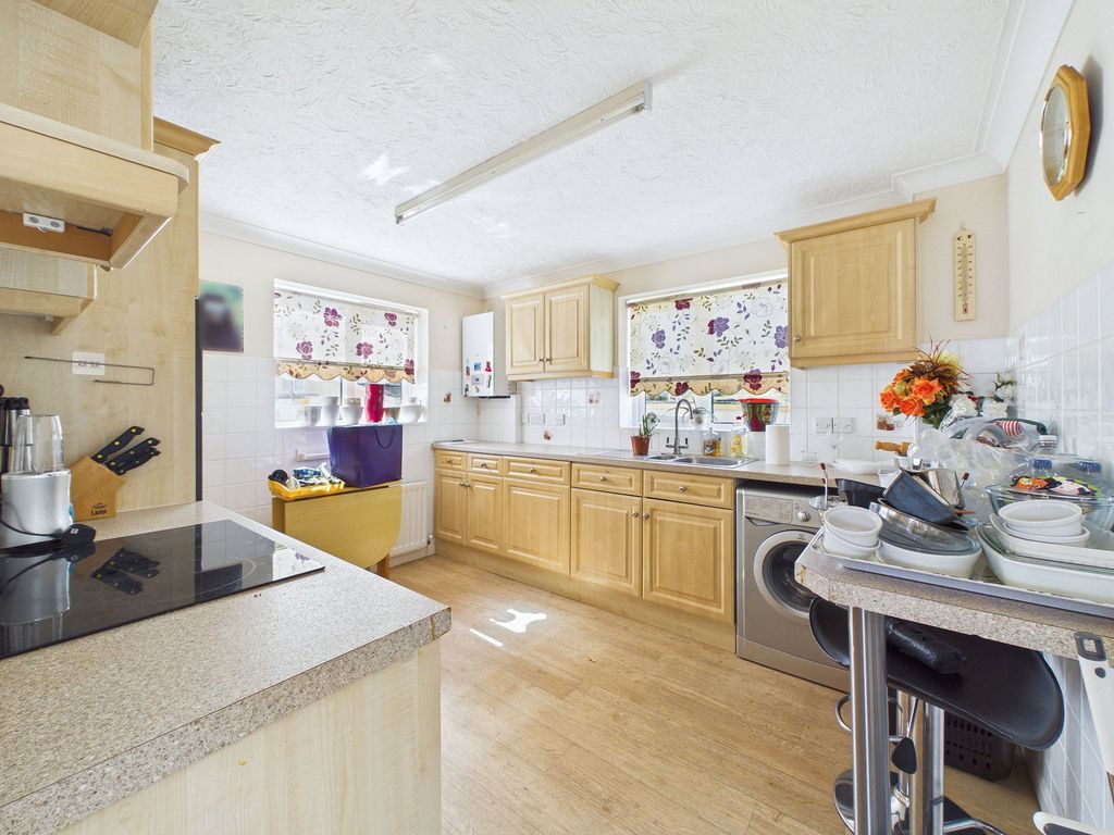 Additional image 5 of 2 bed flat for saleCliff Park Court, Cliff Park Avenue, Goodrington, Paignton TQ4