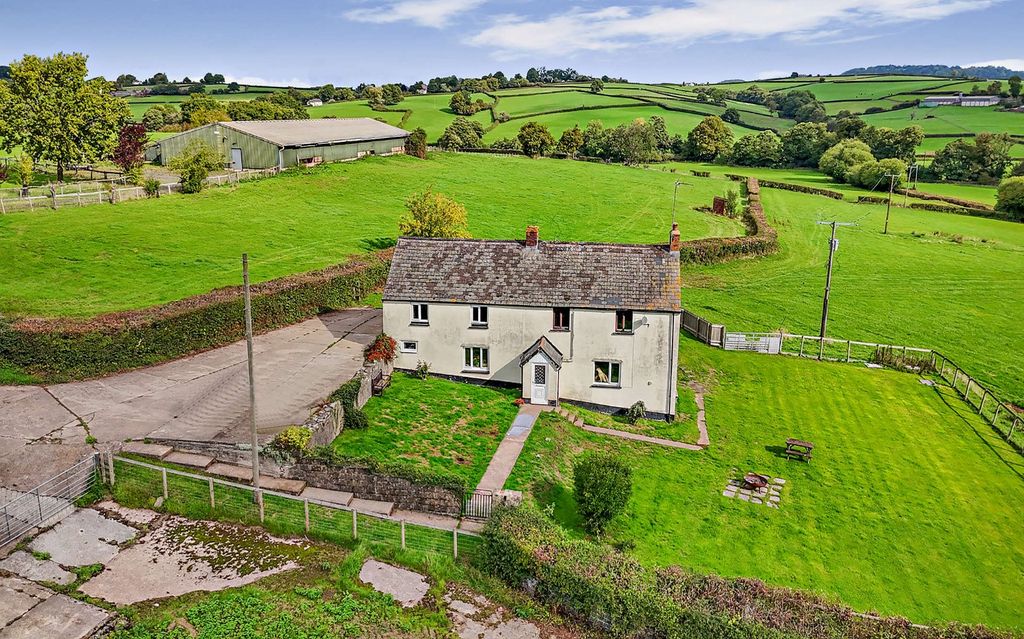 Property photo 3 of 35 Aerial