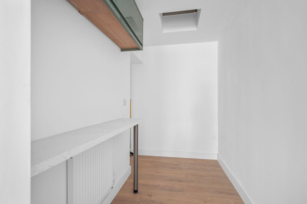 Property photo 3 of 7 Picture No. 04