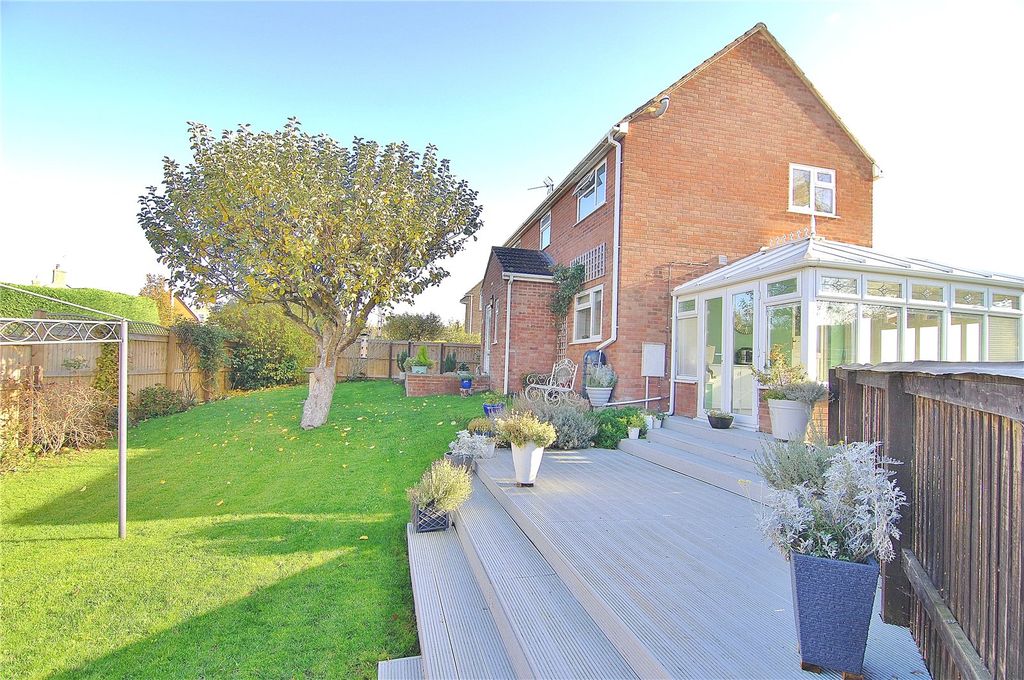 Property photo 1 of 25 Picture No. 37