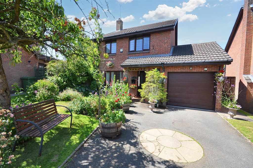 Property photo 1 of 15