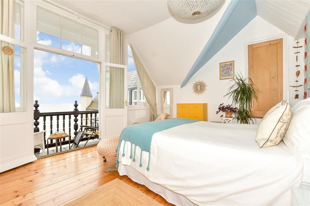 Property photo 2 of 21 External Lifestyle Photograph