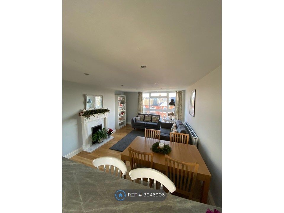 Property photo 3 of 7