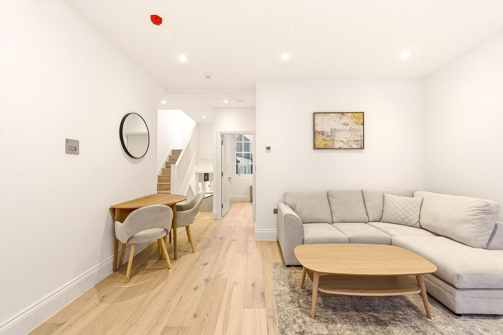 Property photo 2 of 12 Image