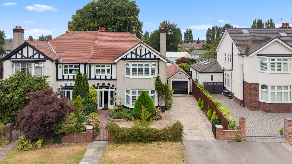 Property photo 1 of 40 Aerial Front Elevation