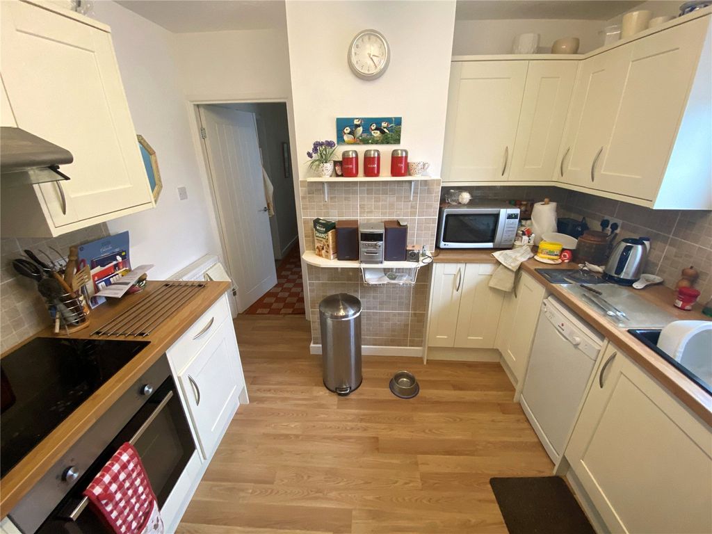 Property photo 3 of 21 Picture No. 23