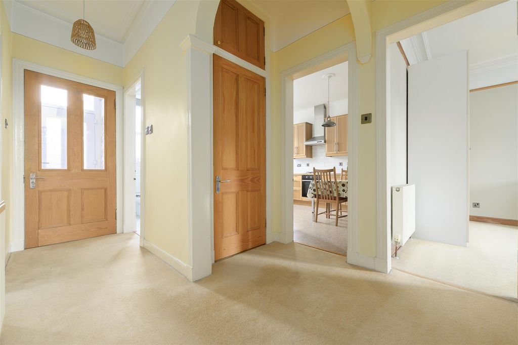 Property photo 3 of 29 14Millhillstreet007.Jpg