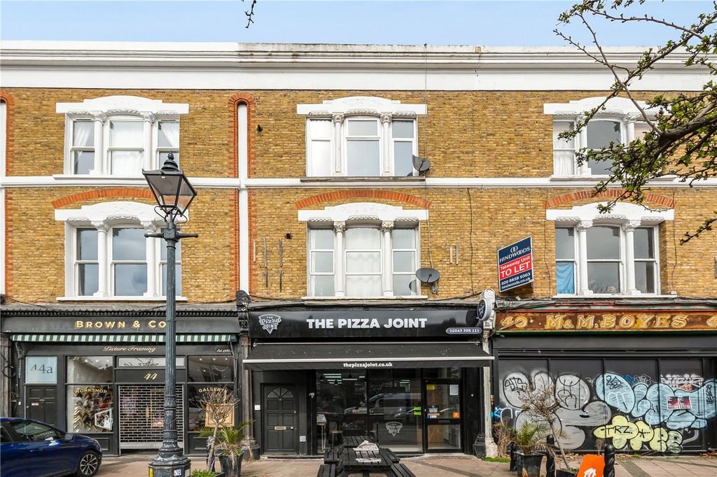 Property photo 2 of 9 External