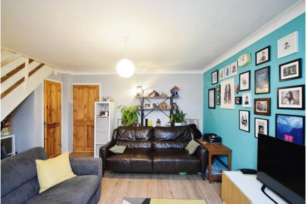 Property photo 3 of 14