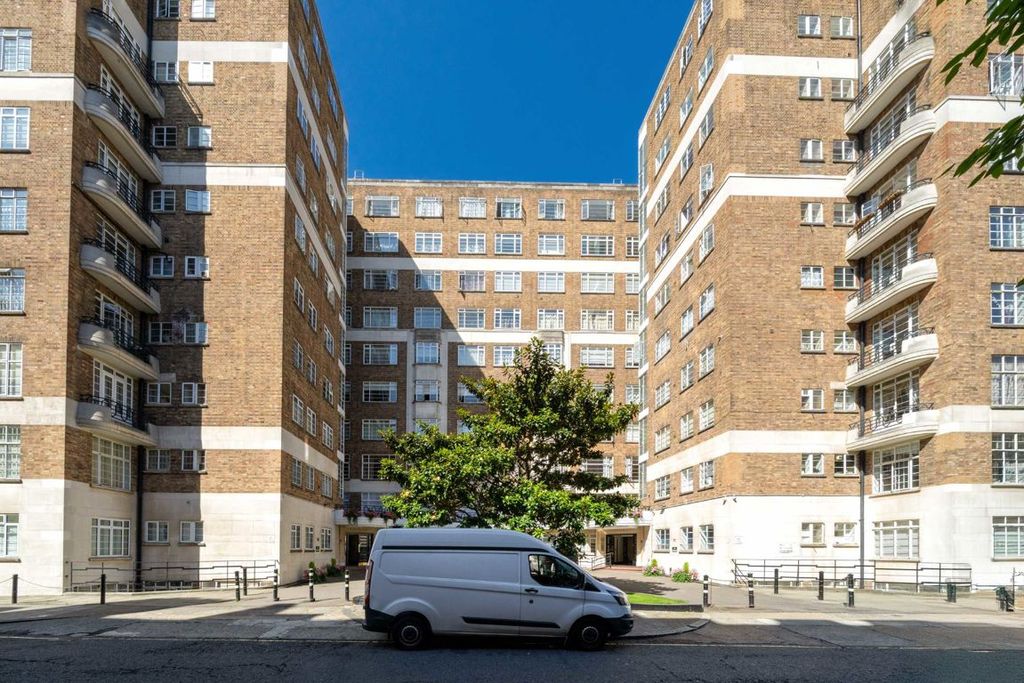 Property photo 1 of 4