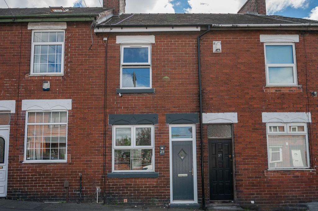 Property photo 1 of 18