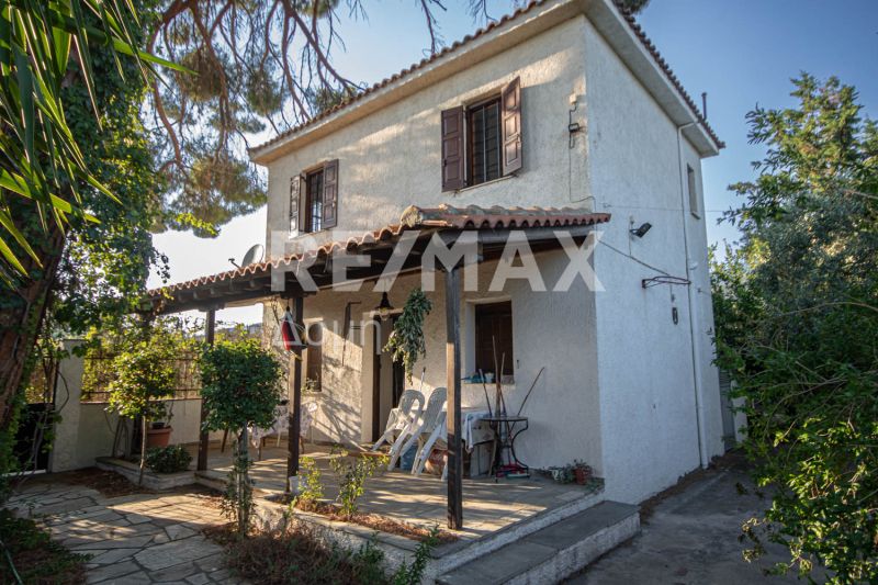 Property photo 2 of 45