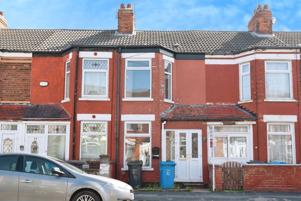 Property photo 1 of 17