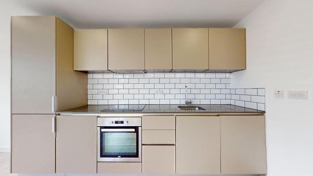 Property photo 2 of 26 Kitchen