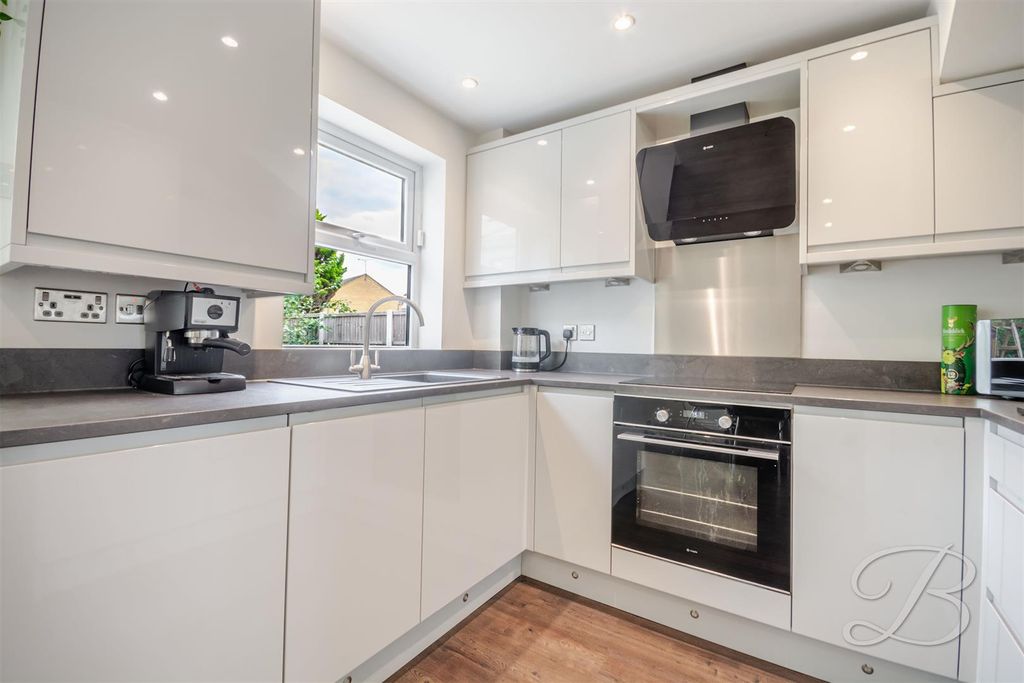 Property photo 2 of 25 Ccltd-2.Jpg