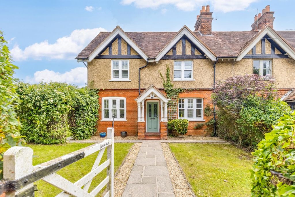 Property photo 1 of 61 Home Farm Cottages 8-61.Jpg