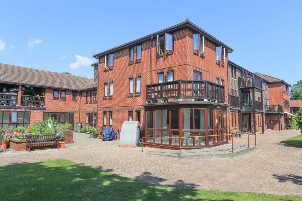Property photo 1 of 13