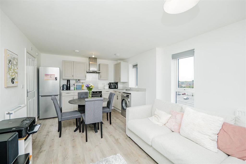 Property photo 2 of 15 P1377199.Jpg