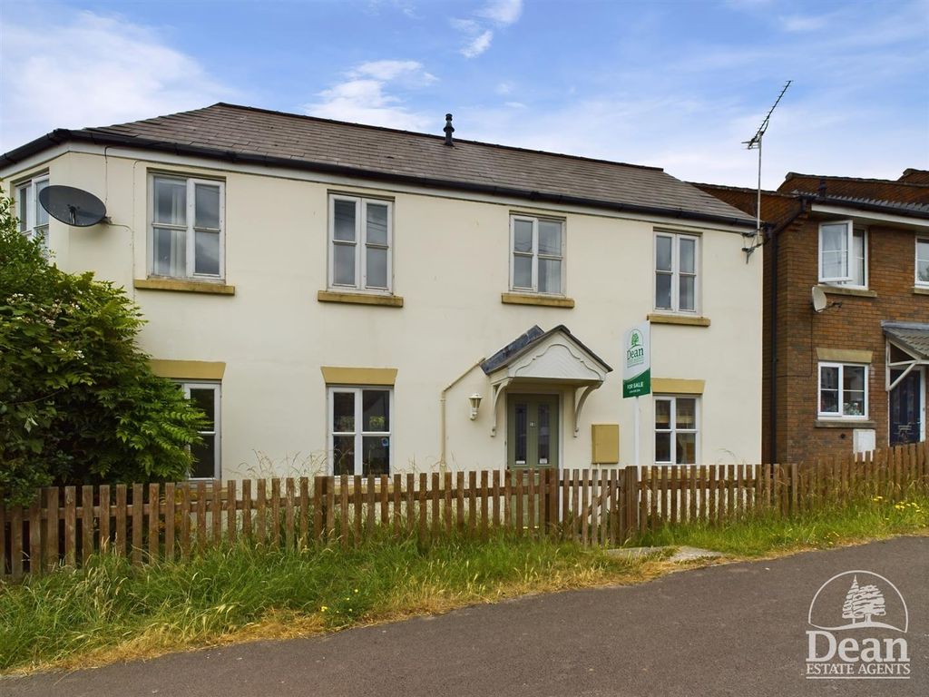 Property photo 1 of 14