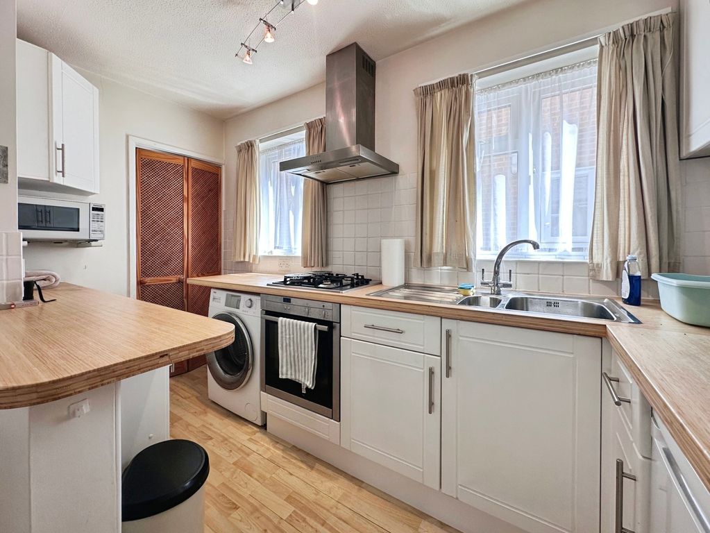 Property photo 2 of 14 Pbox-Img.Jpg