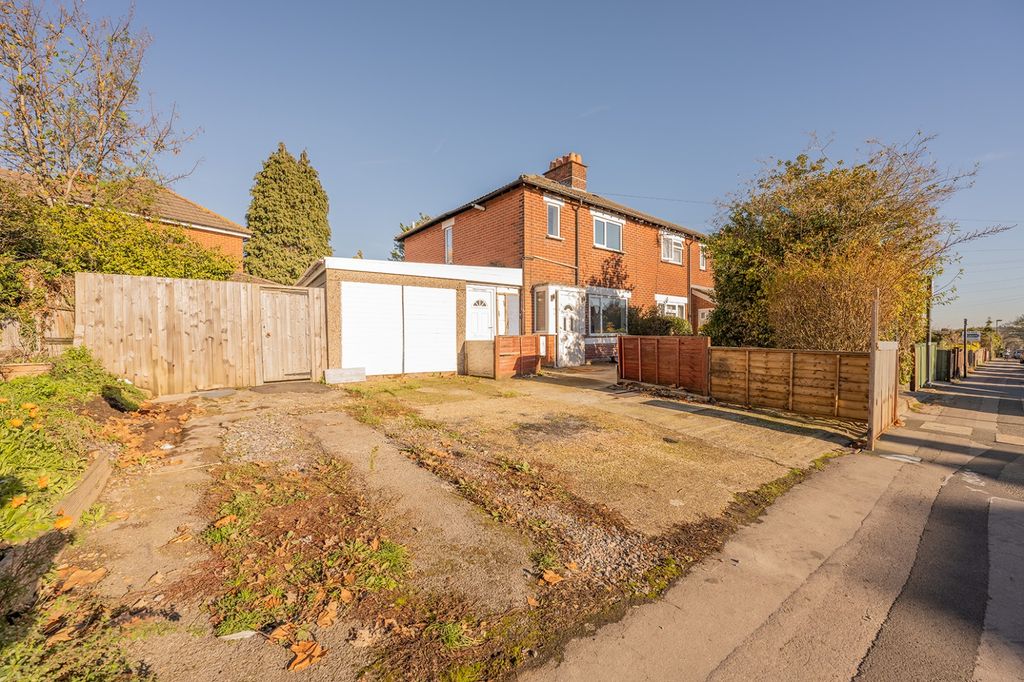 Property photo 1 of 20