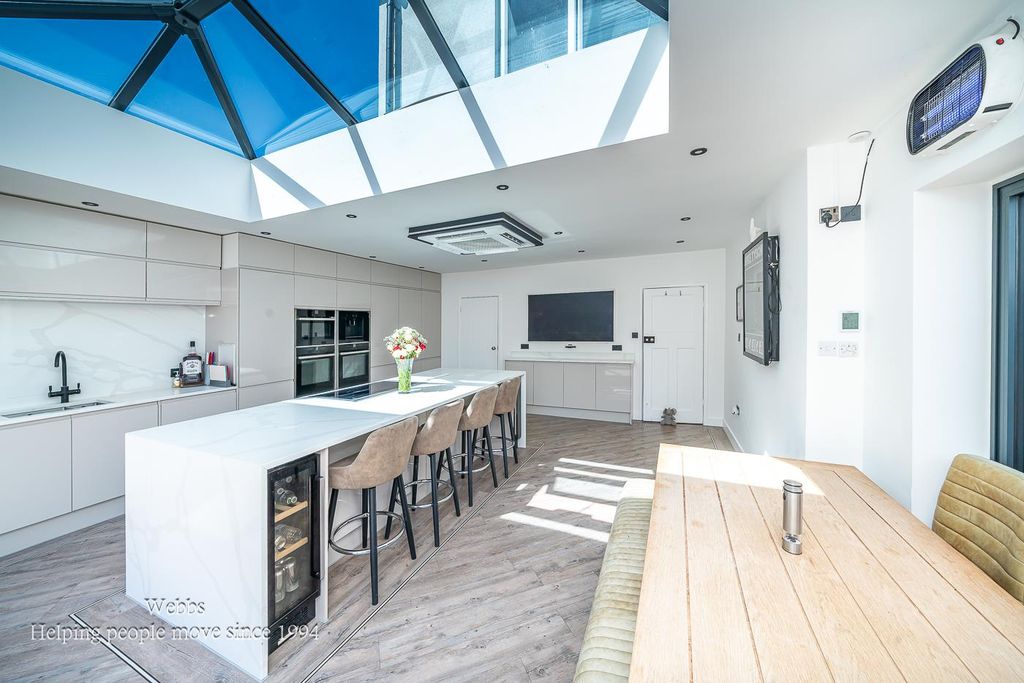 Property photo 3 of 53 Webbs-6.Jpg