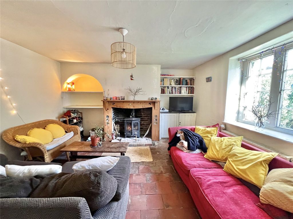 Property photo 2 of 21 Picture No. 17