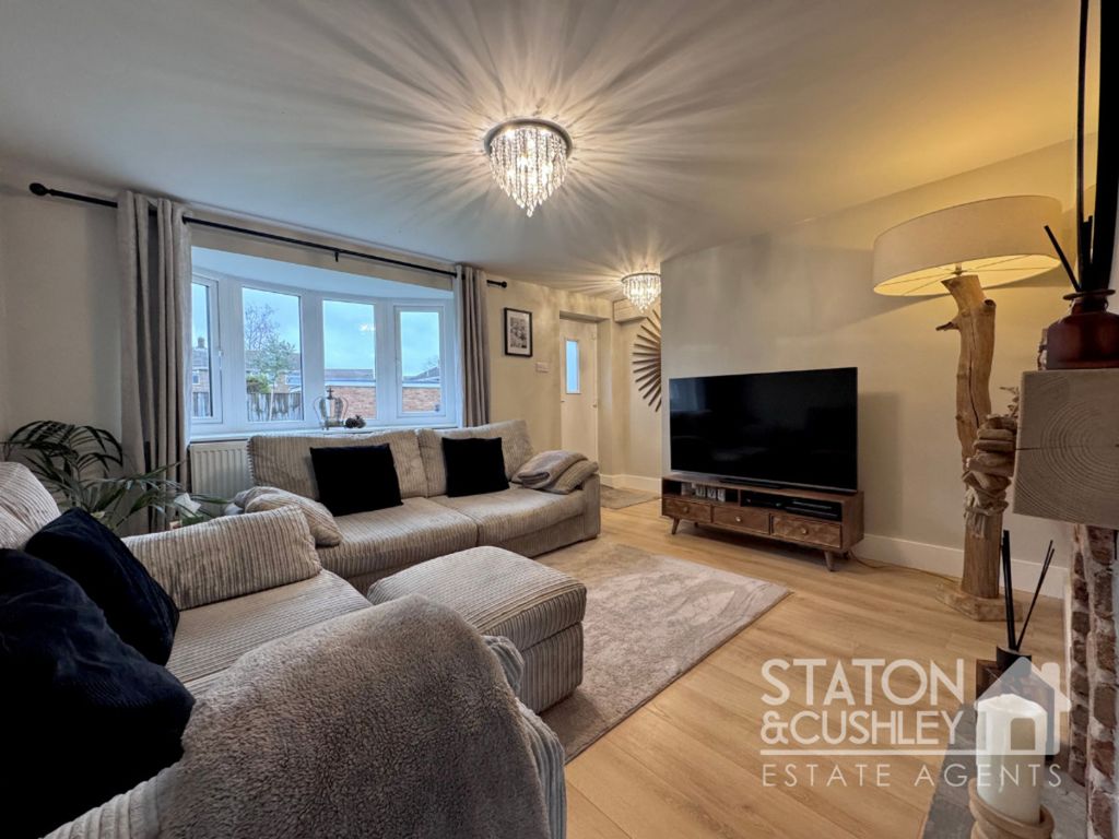 Property photo 3 of 28