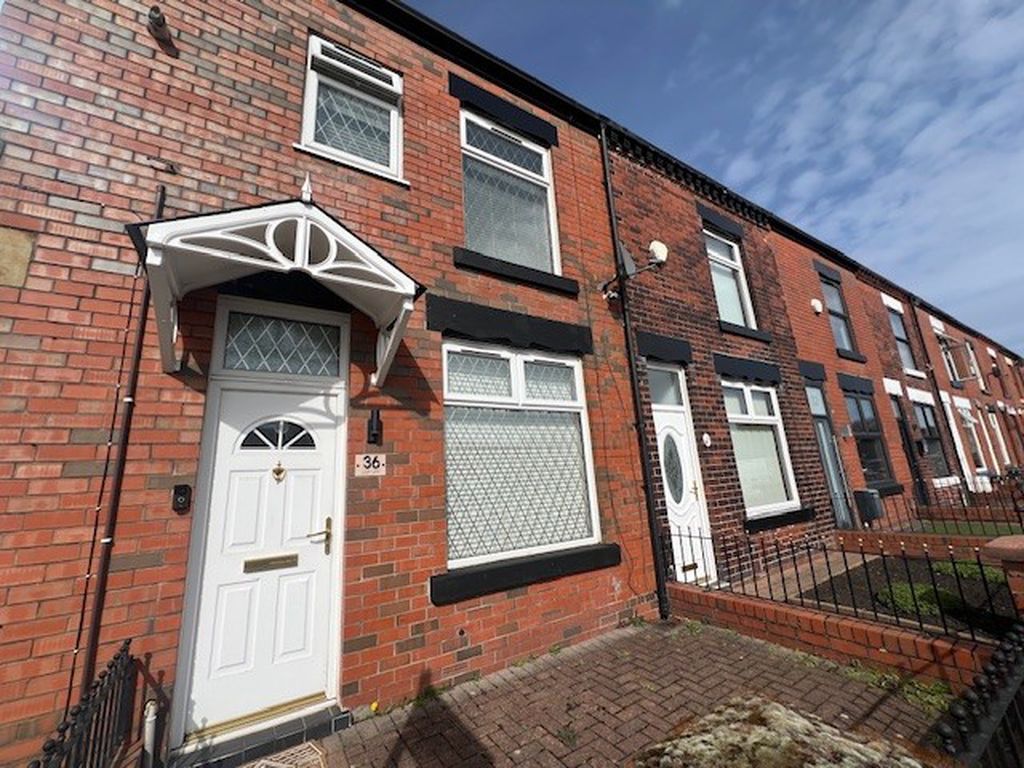 Property photo 1 of 8 External