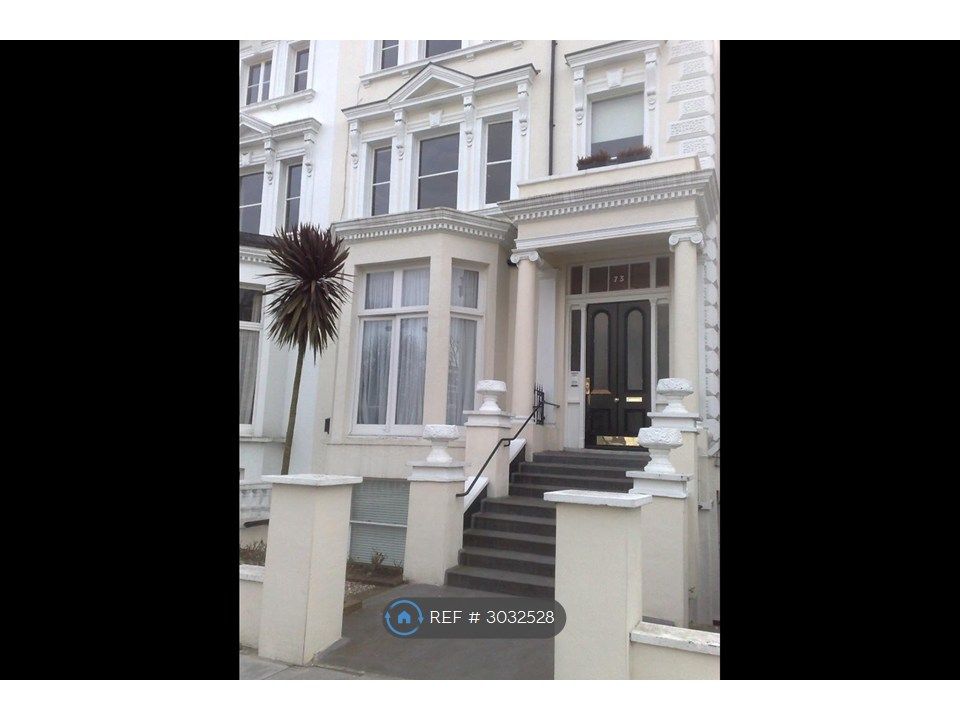 Property photo 3 of 14 Fron Of The House/Street