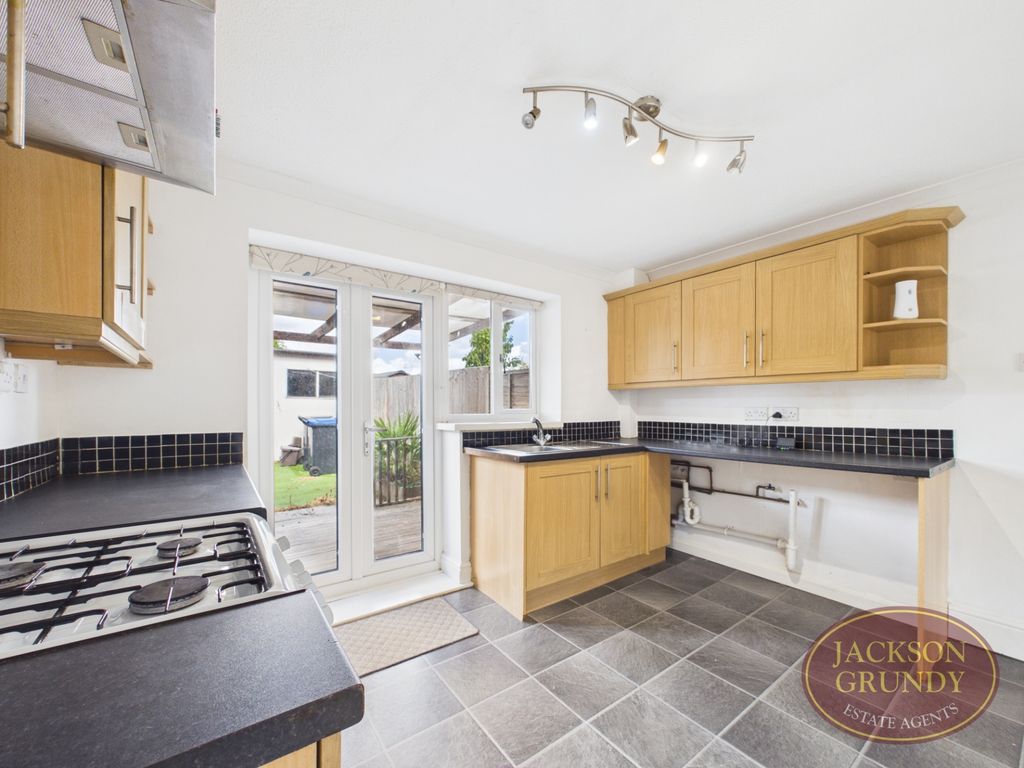 Property photo 3 of 11 The Knoll