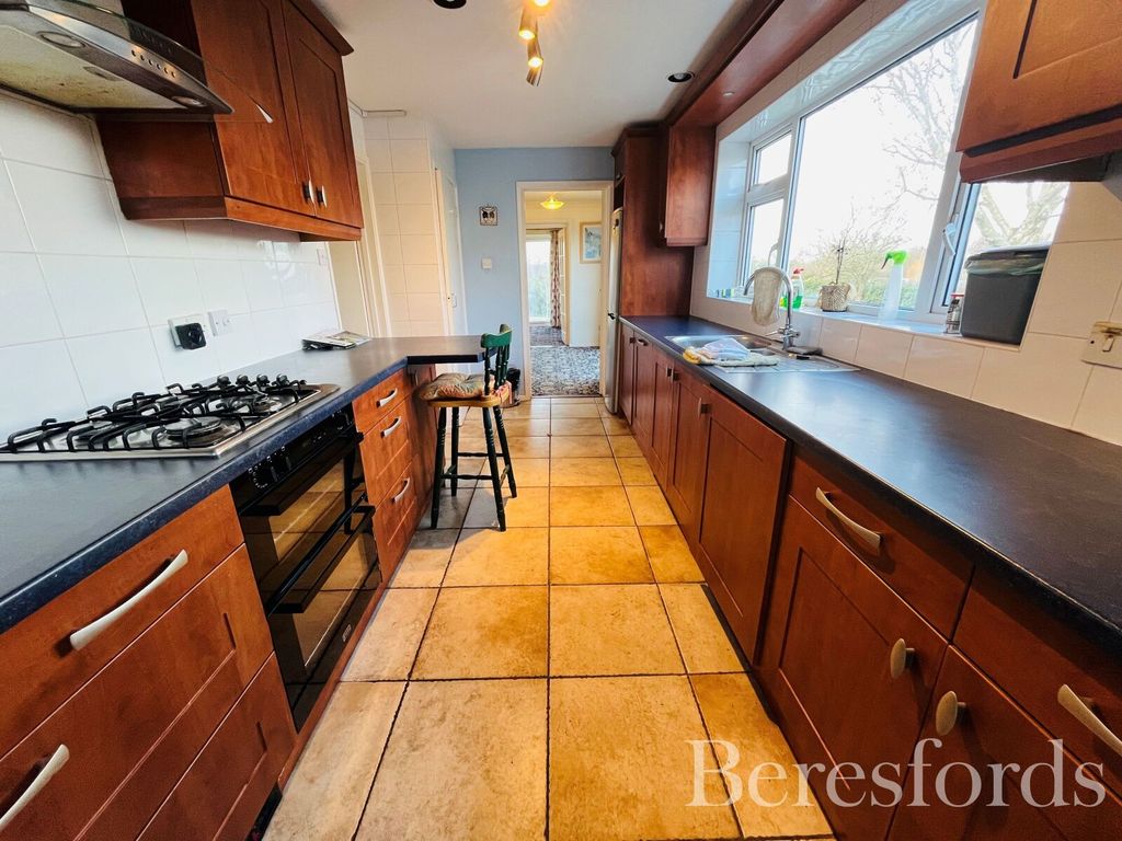 Property photo 2 of 21 Picture No. 42