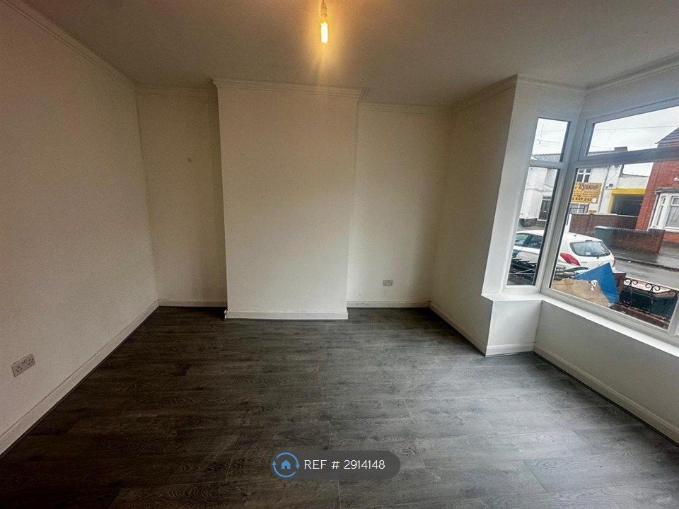 Property photo 2 of 22