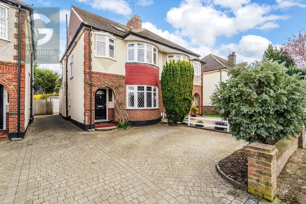 Property photo 1 of 12