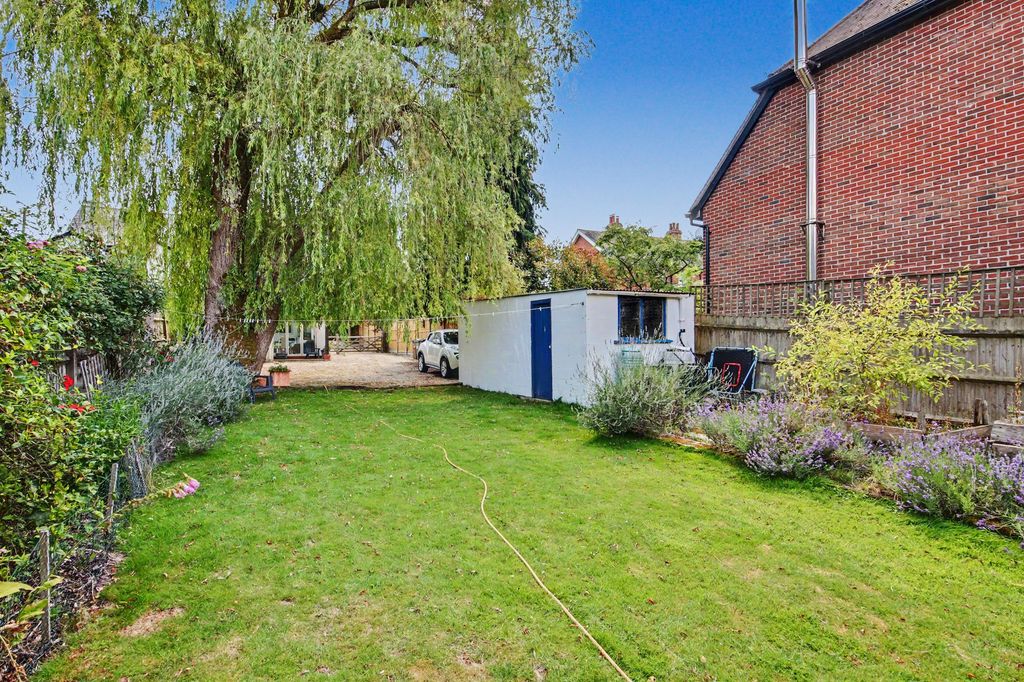 Property photo 3 of 15