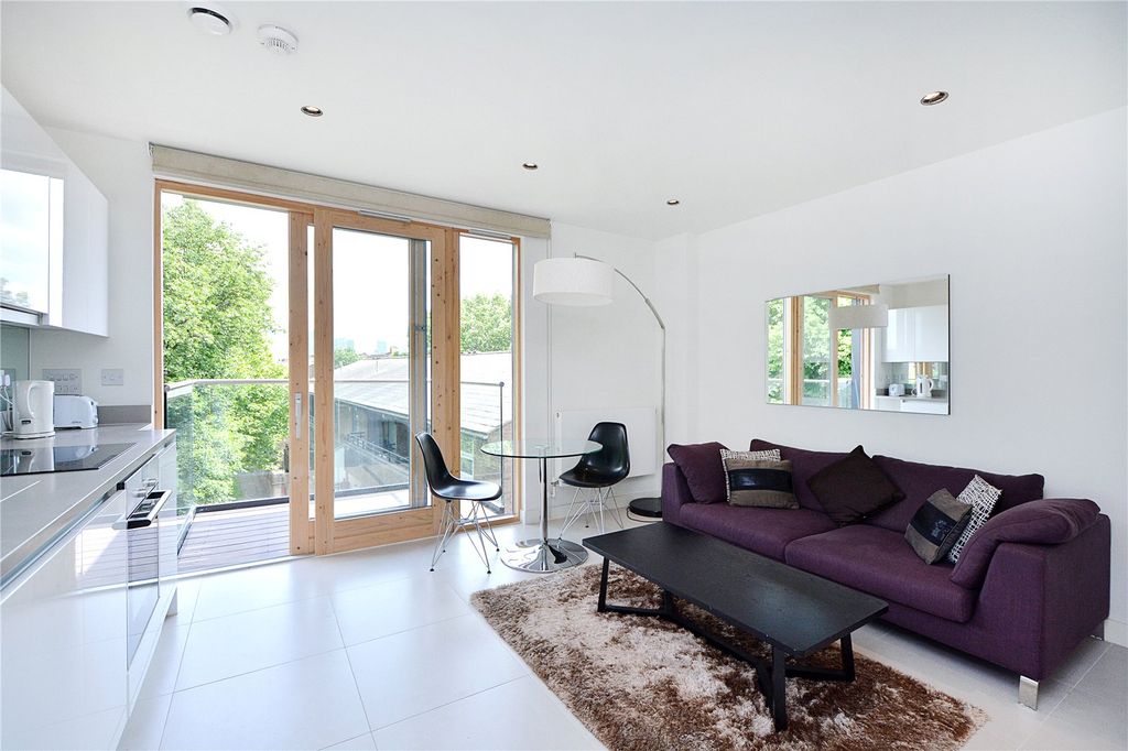 Property photo 1 of 10 Picture No. 06