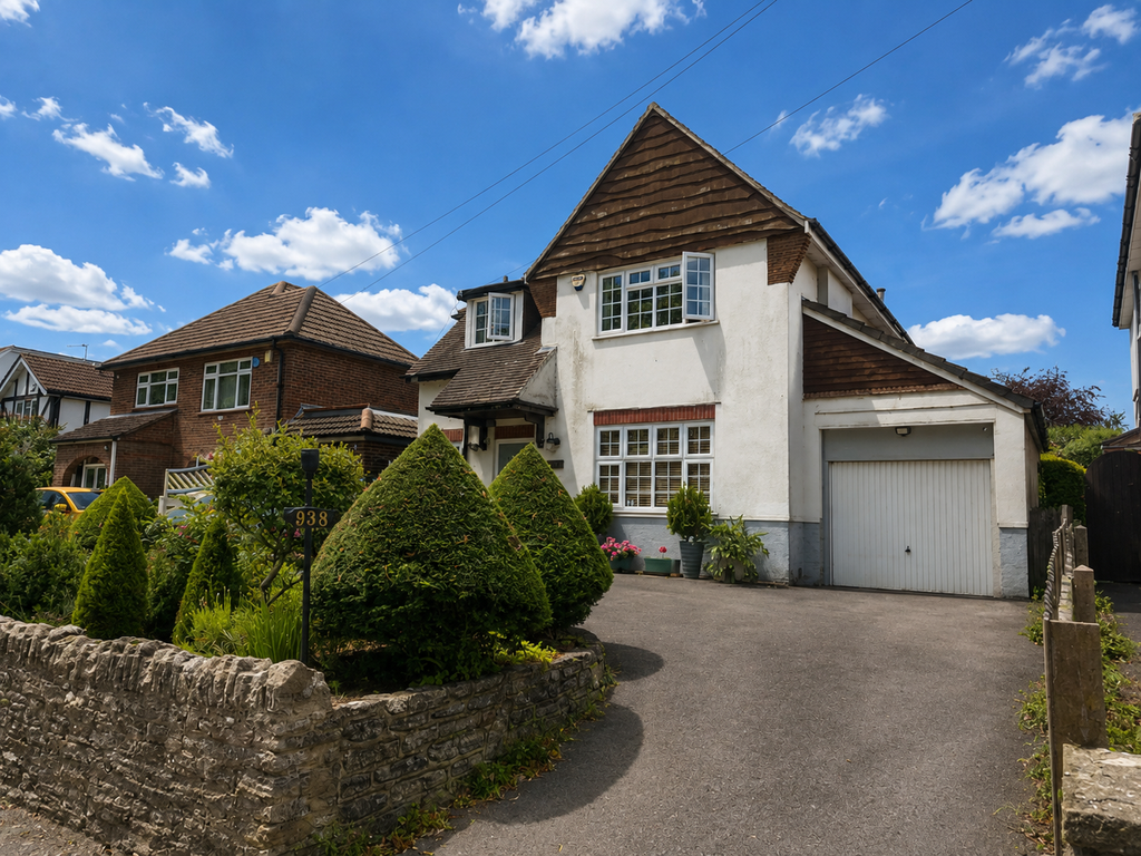 Property photo 1 of 35