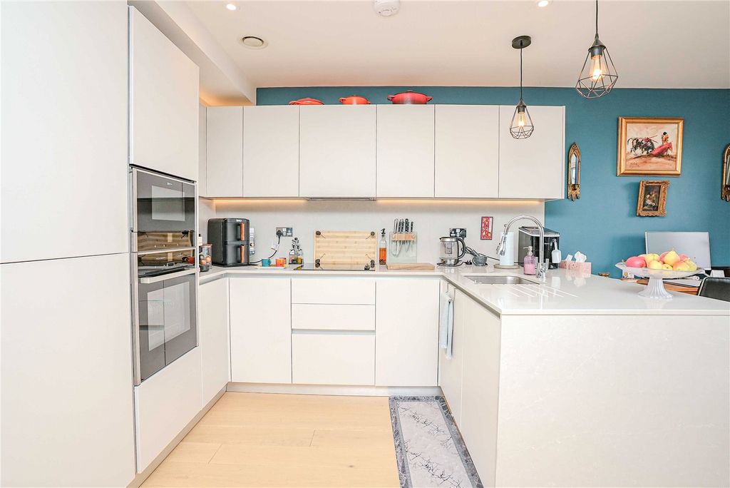 Property photo 3 of 15 Picture No. 08