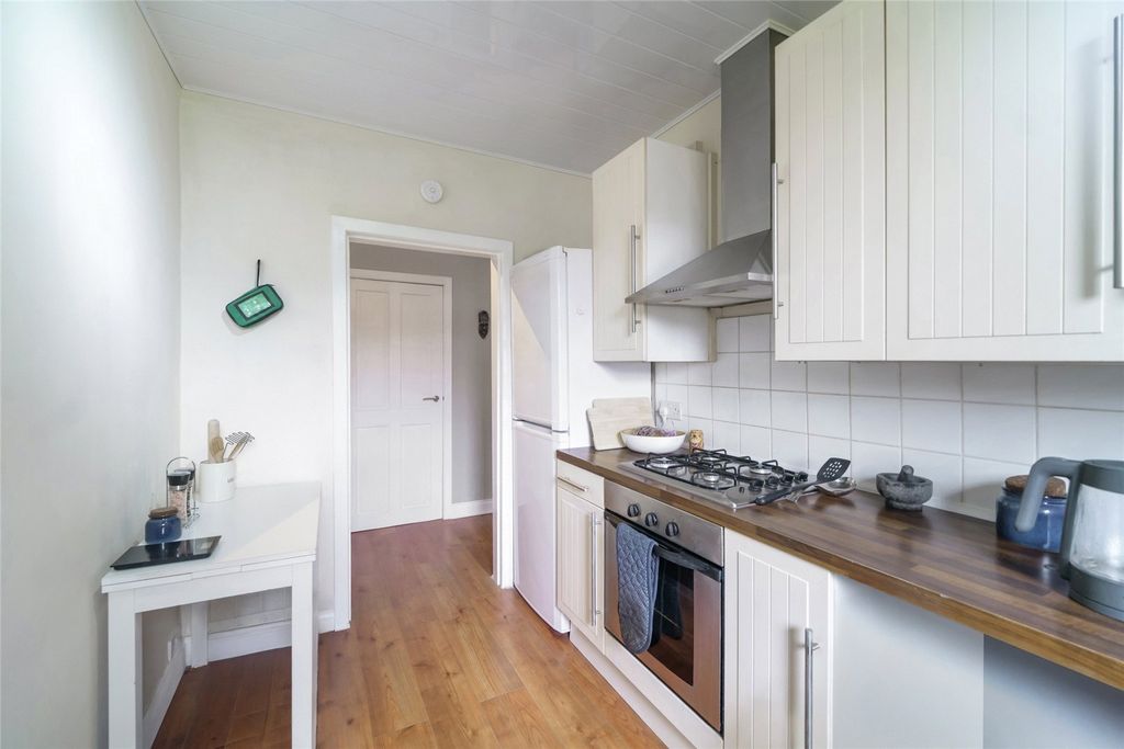 Property photo 3 of 20 Picture No. 09