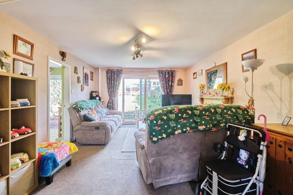 Property photo 3 of 19 Dscf3015.Jpg