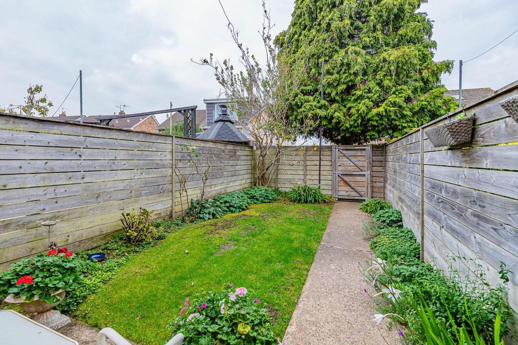 Property photo 2 of 16 56-3.Jpg