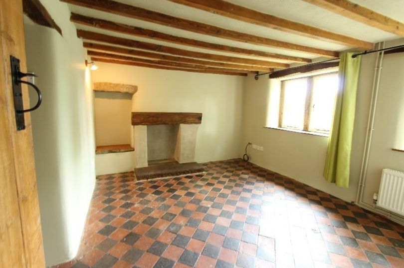 Property photo 3 of 13